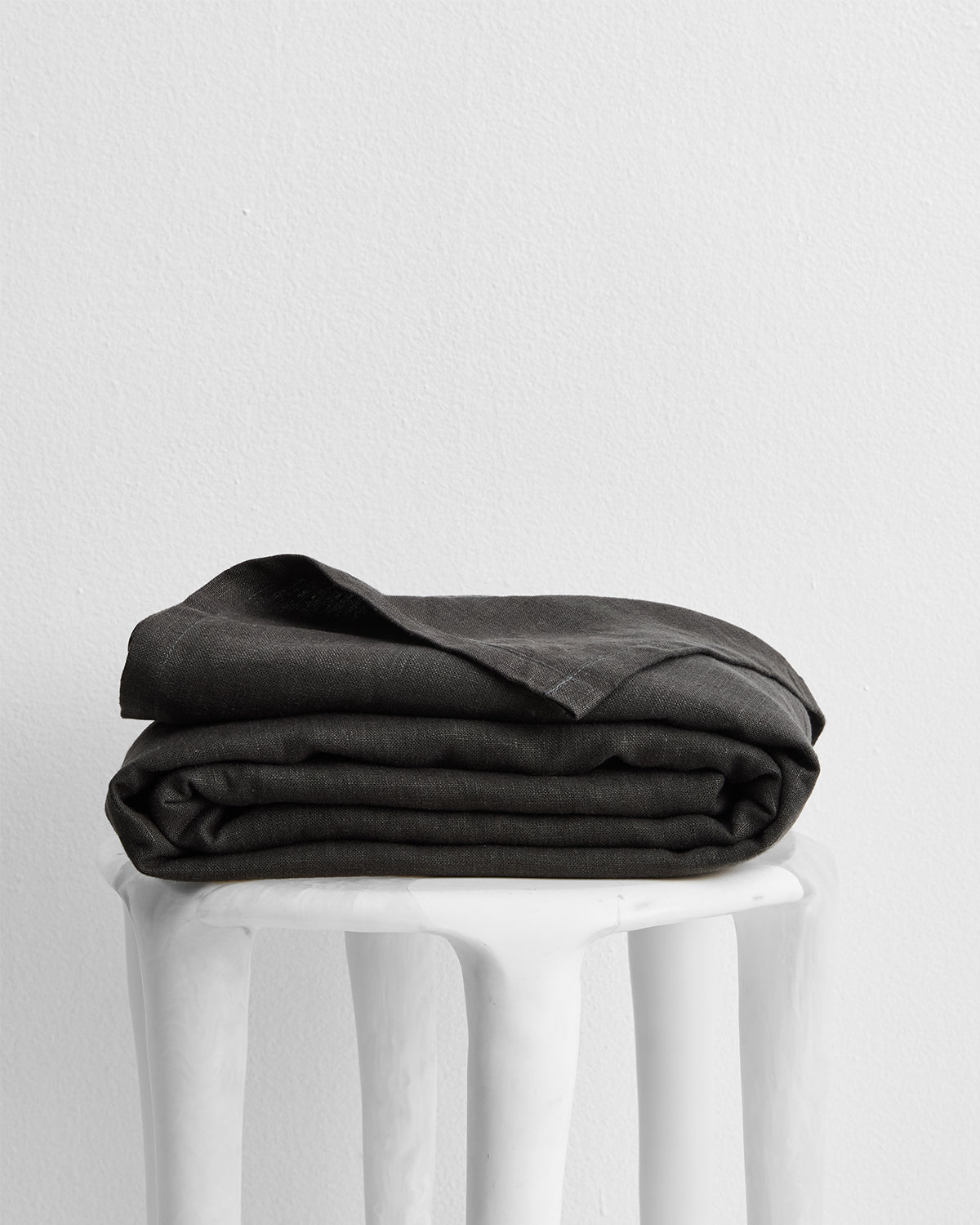 Charcoal Heavy Linen Bed Cover