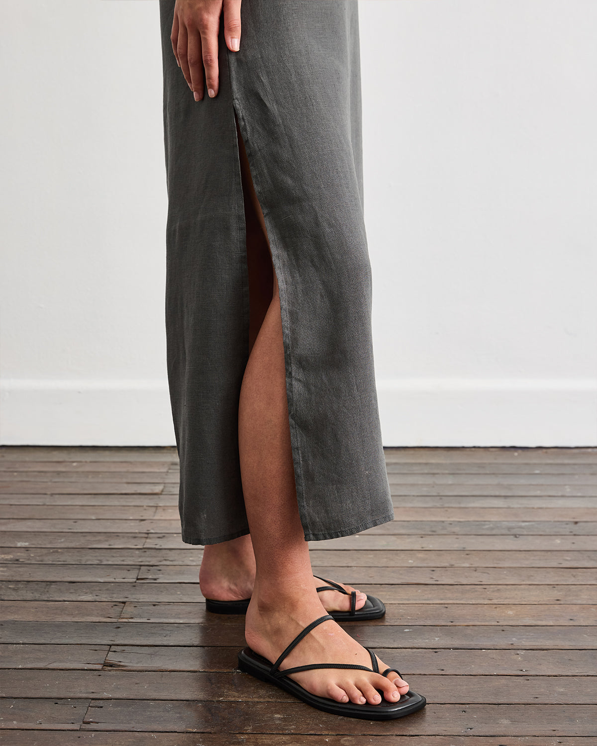 Boulevard Linen Maxi Dress in Charcoal