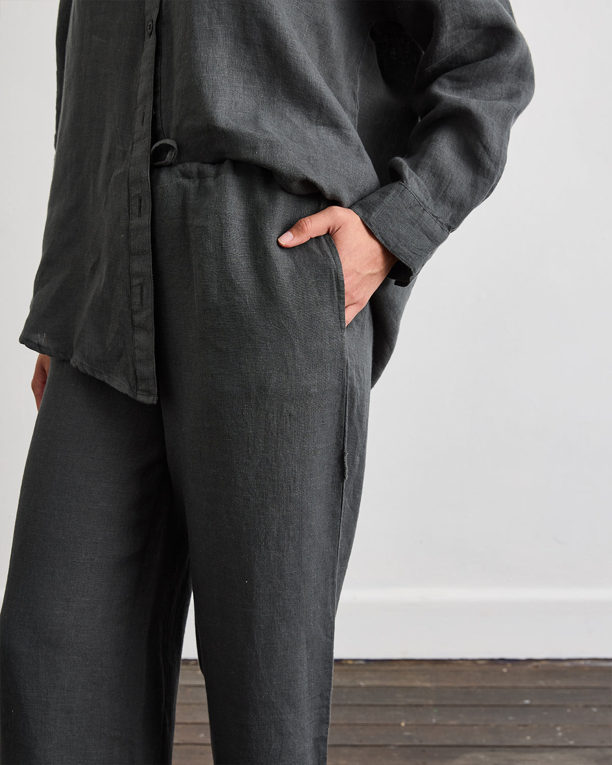 Lounge Linen Pants in Charcoal